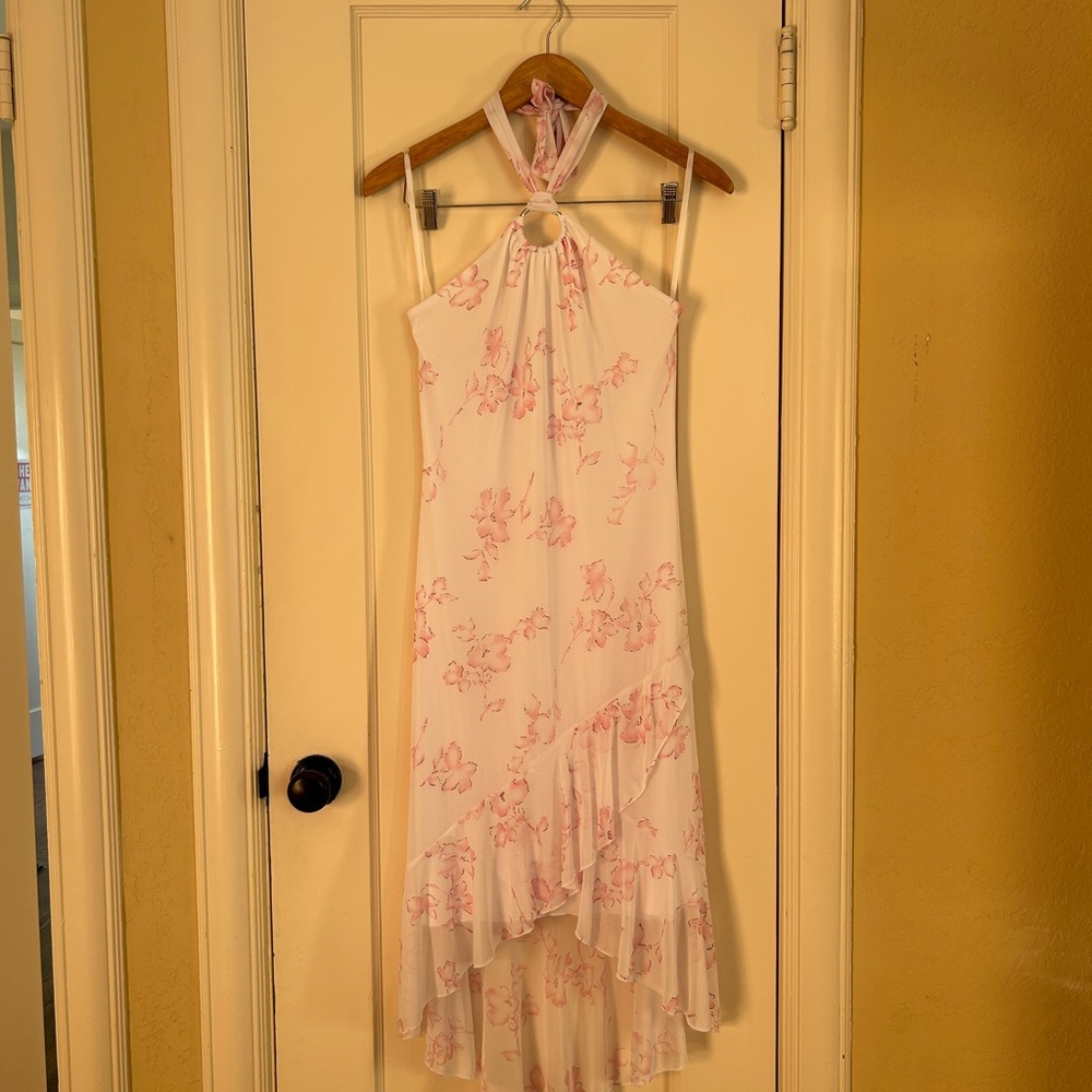 Taboo Soft Pink and White Top